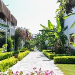 Hotel Anemon Kent 4*