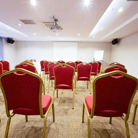 מלון Anemon Kent 4*