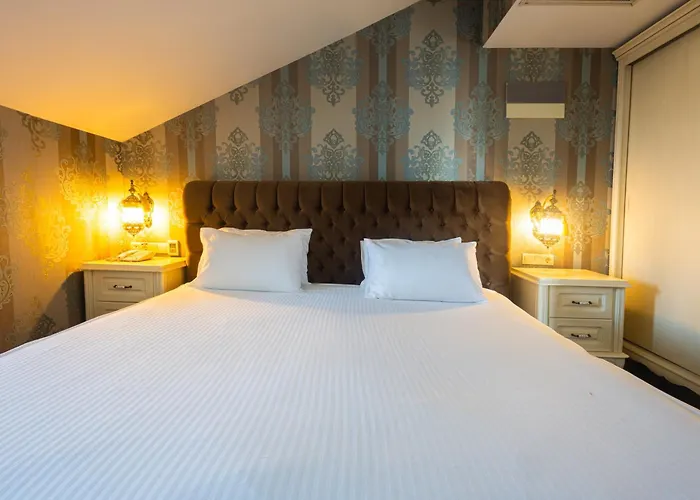 Hotel Anemon Kent 4*